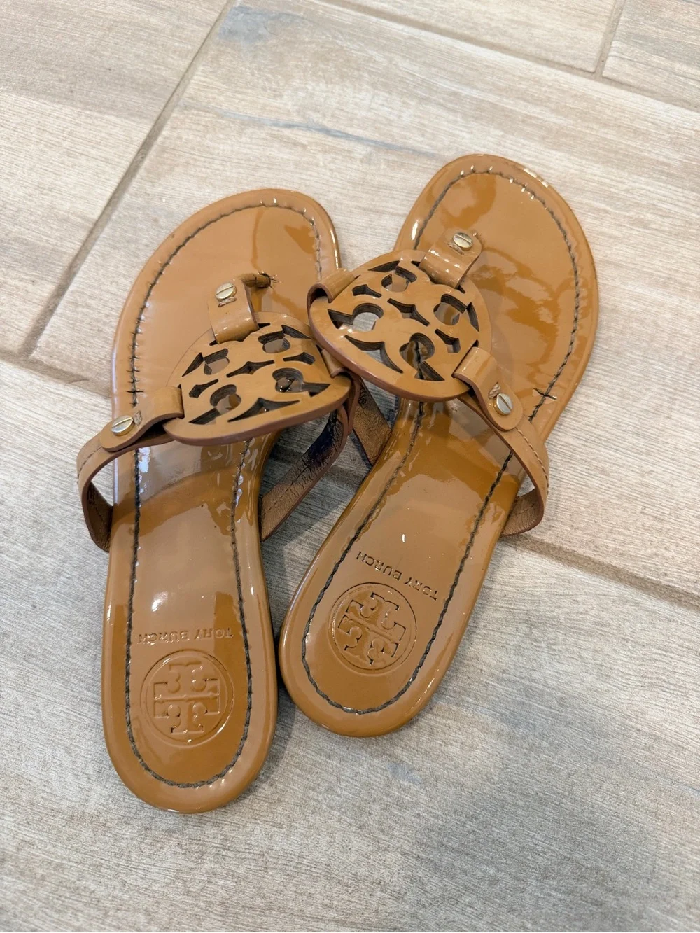 Tory Burch Tan Patent Leather Logo Thong Sandals